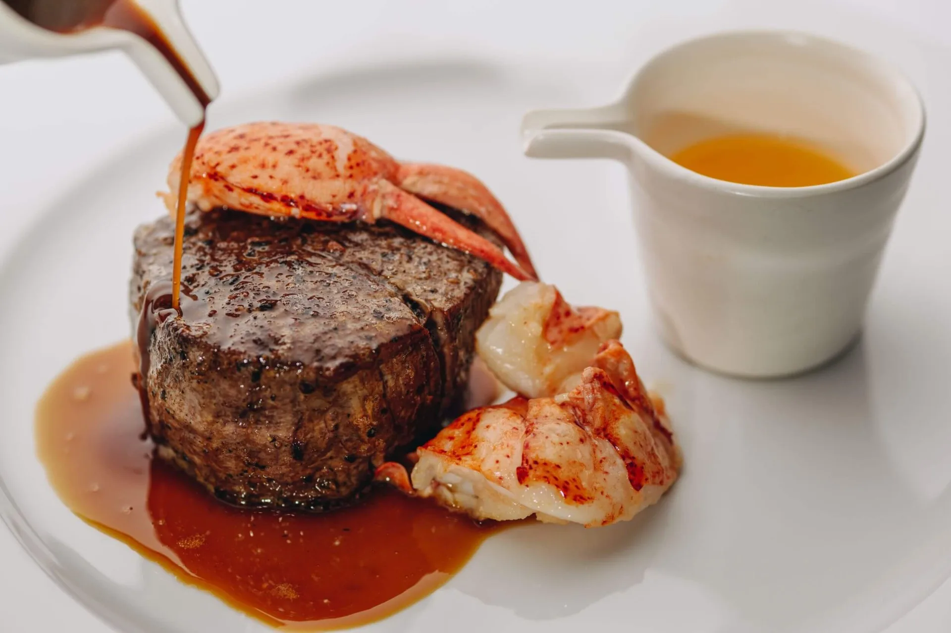 Pavillon Steak House — photo 6