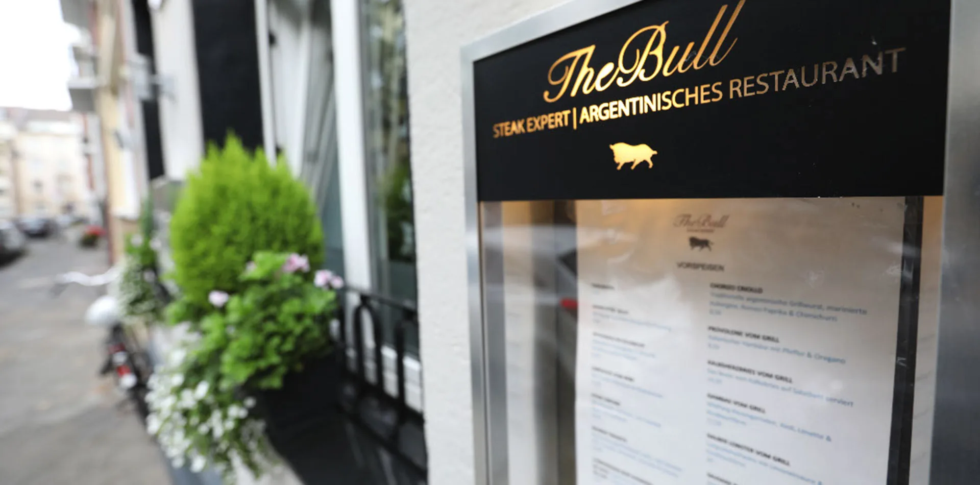 The Bull Steak Expert — atmosphere
