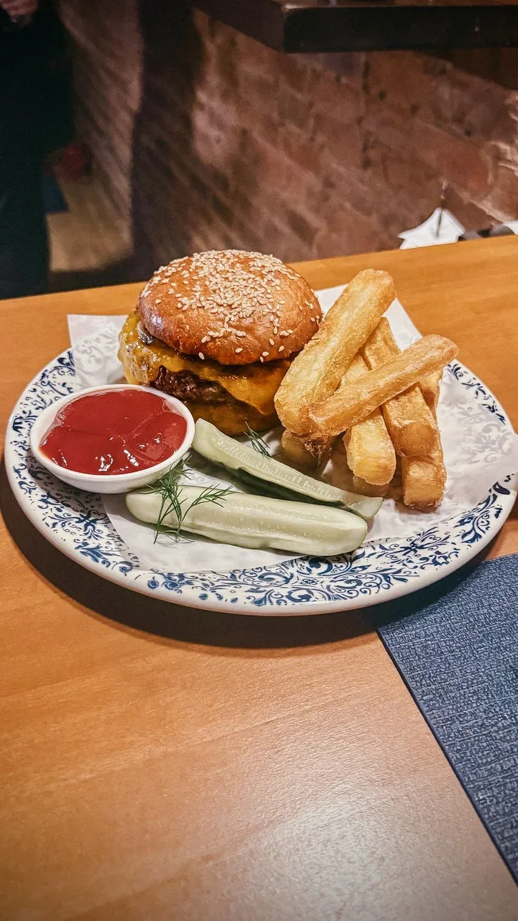 6 Restaurant — photo 12