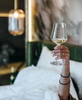 VIER Studios &amp; Restaurant — drink