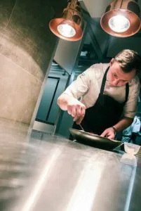 Chapter One Piotr Kwiatosz — kitchen