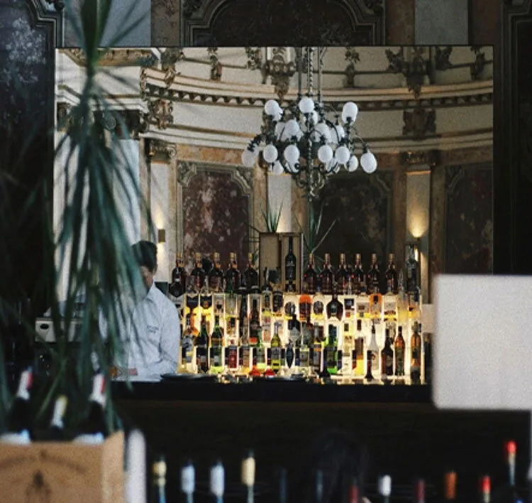 SALON 1905 — photo 12