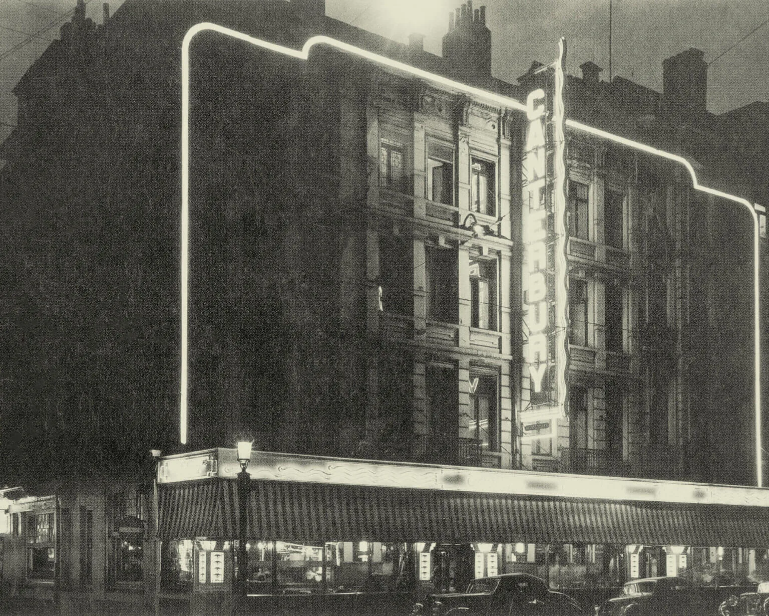 Le Claridge — photo 85