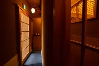 Kagurazaka Marutomi — atmosphere
