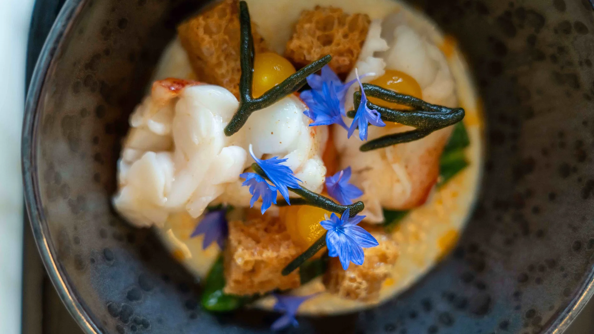 Aux Petits Oignons — food