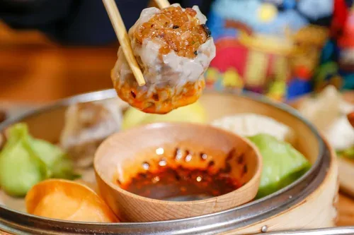 Kung Fu Little Steamed Buns Ramen — photo 20