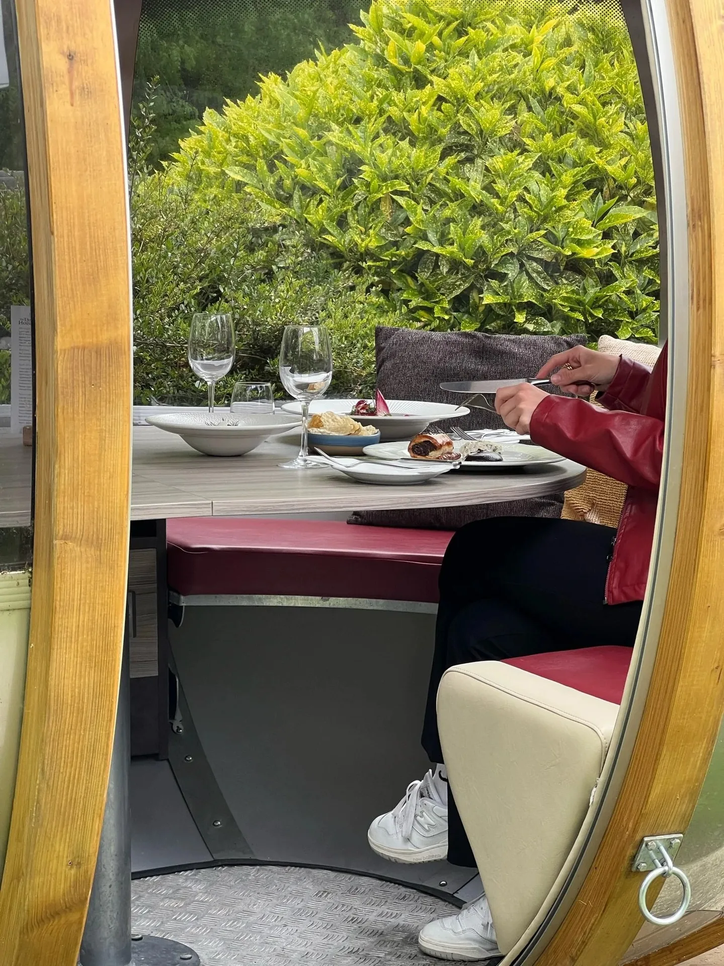 The Three Horseshoes — photo 40