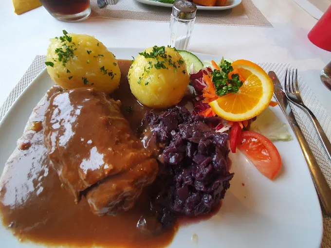Gasthof zum Dorfkrug — food