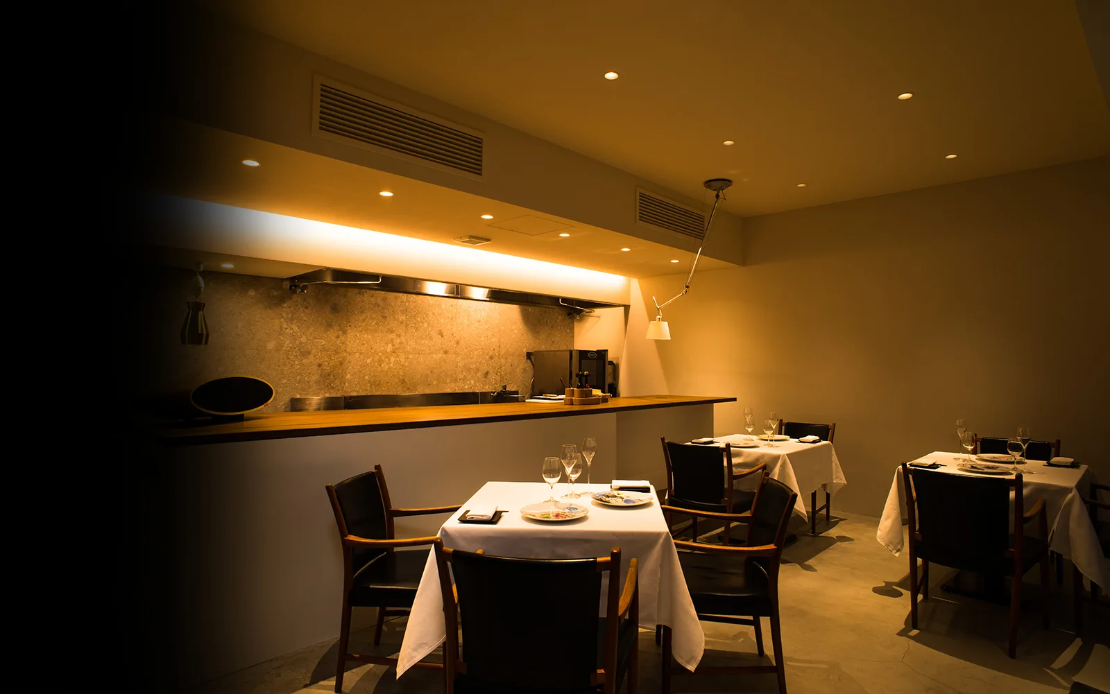 OGASAWARA RESTAURANT — atmosphere
