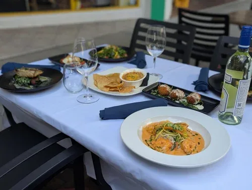 Duval's Fresh. Local. Seafood. — photo 4