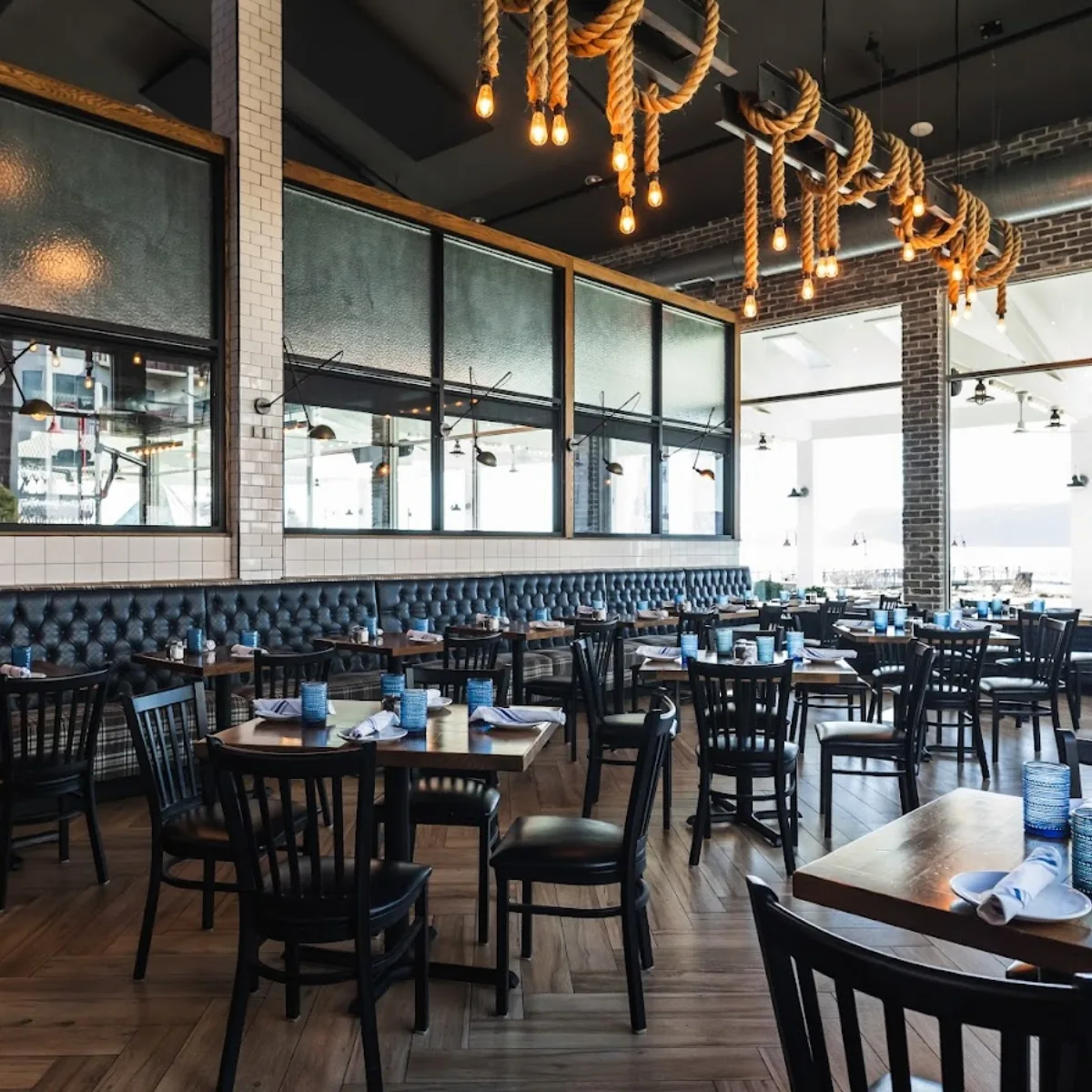 3 Westerly Bar & Grill — photo 8