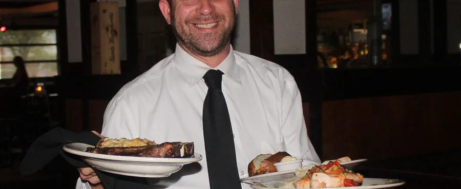 Carvers Steaks & Chops — photo 31