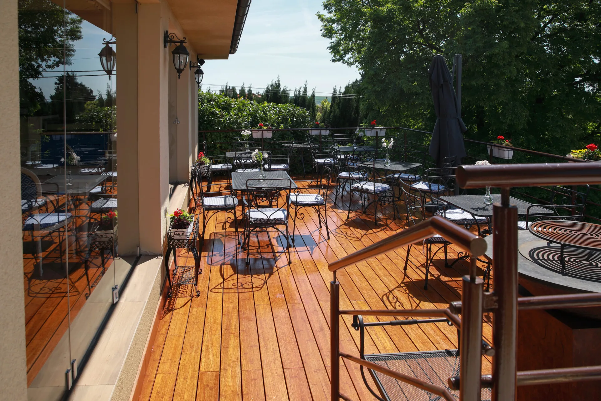 Frenchie Terrasse — photo 78