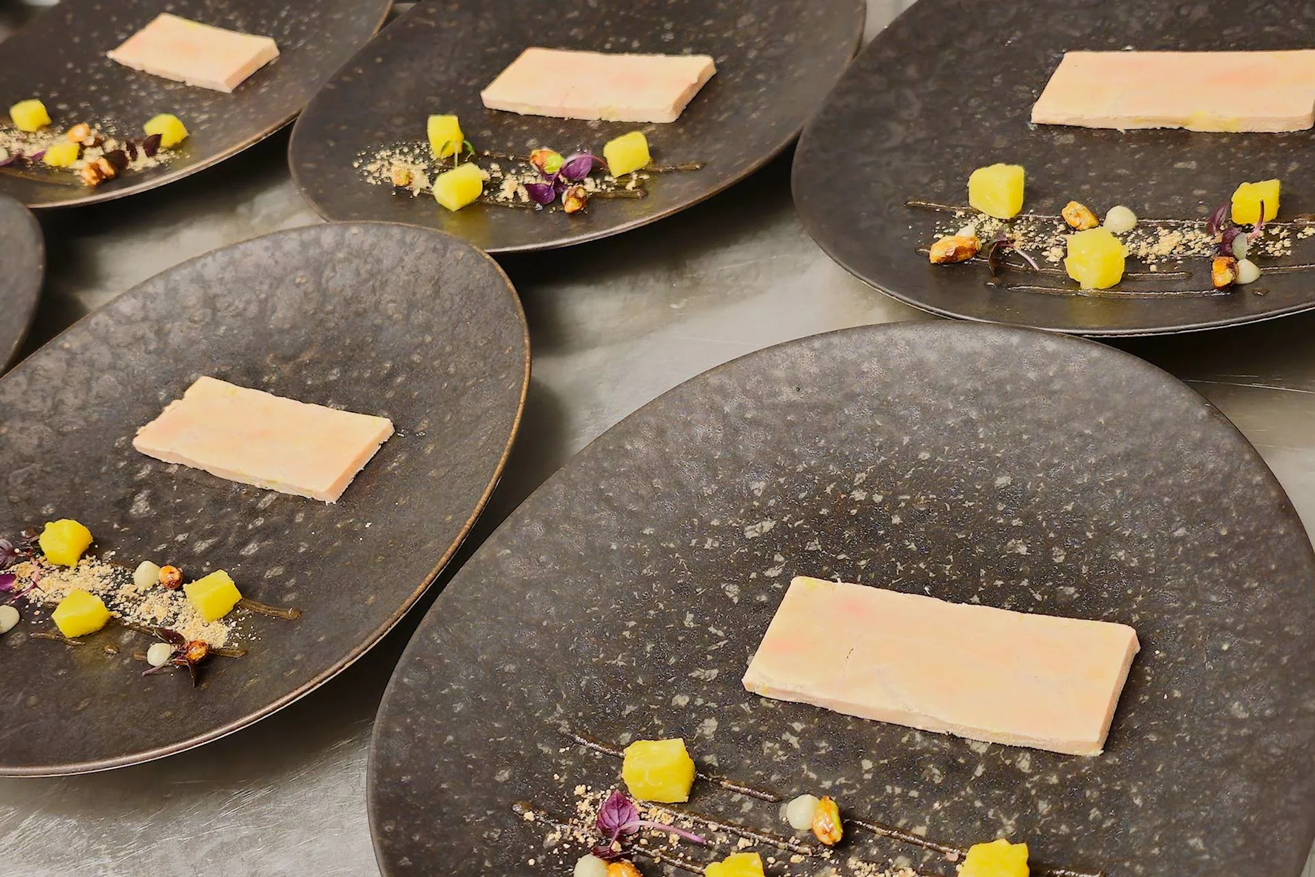Le Quai 21 — food
