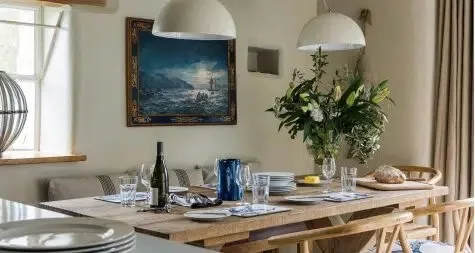Rick Stein Sandbanks — atmosphere