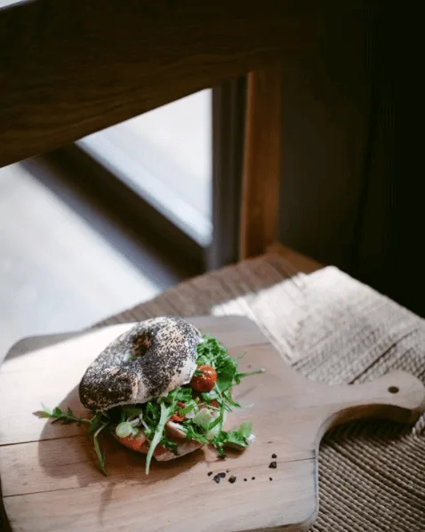 Tragaluz — food