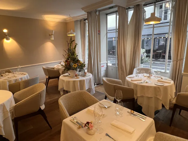 Kigawa, Paris