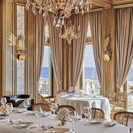 Le Restaurant des Rois - La Réserve de Beaulieu — photo 38