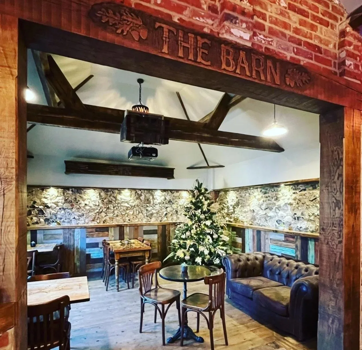 The Kings Arms — photo 26