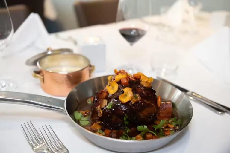 Mamma Leone — food