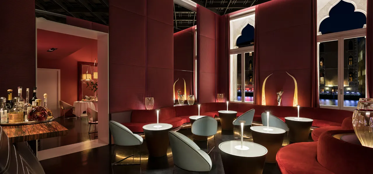 Antinoo's Lounge & Restaurant del Sina Centurion Palace — photo 13