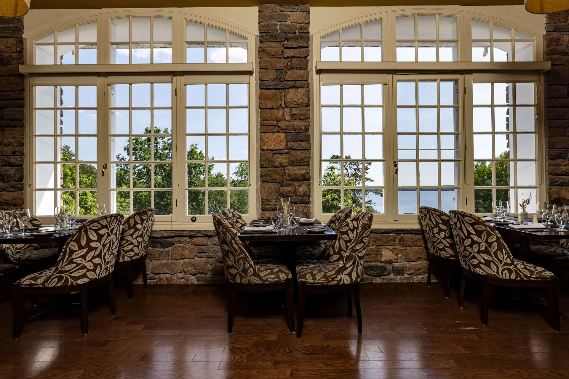 Rosseau — photo 28