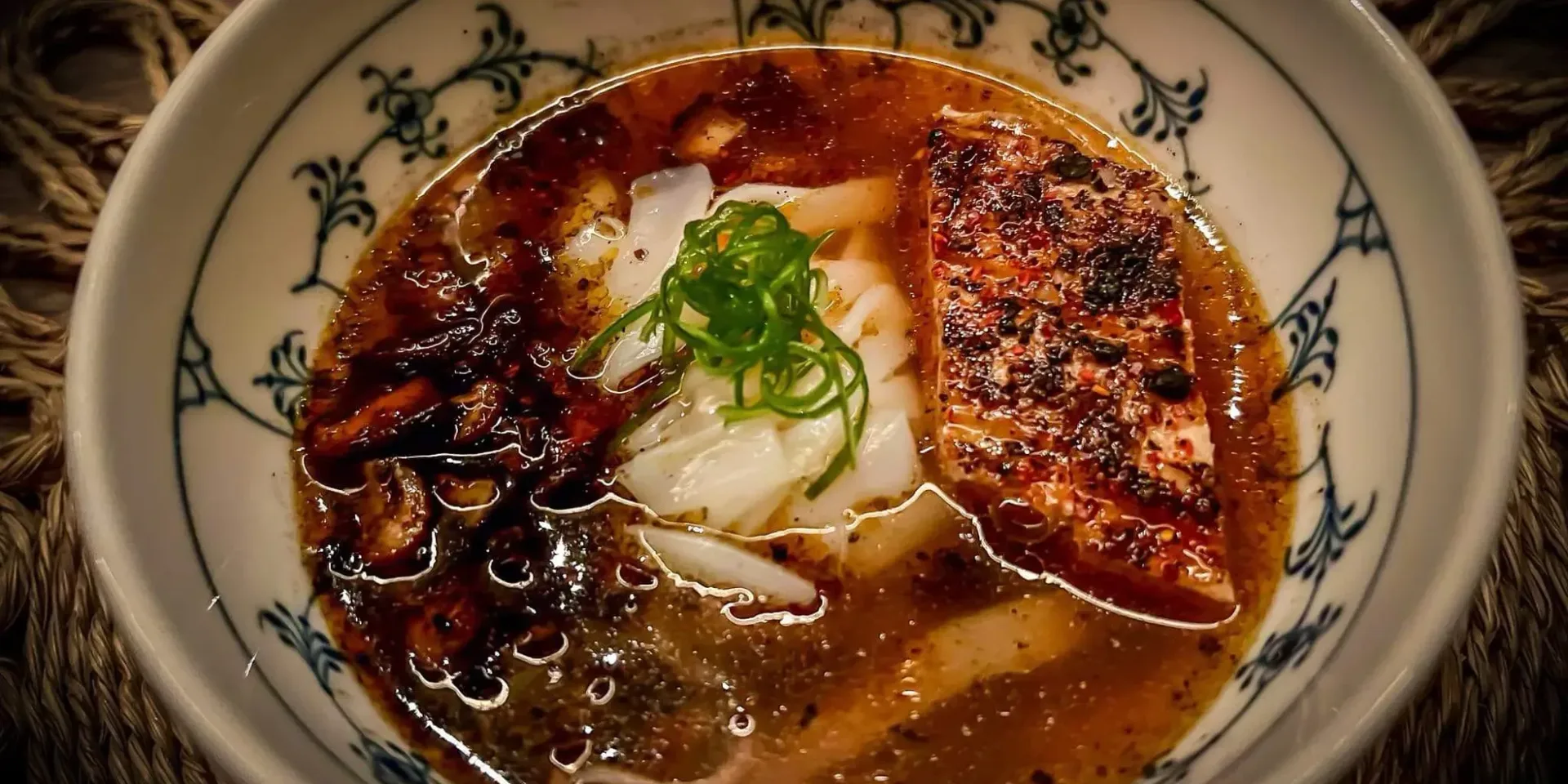 Black Milk Gastro Bar — photo 25