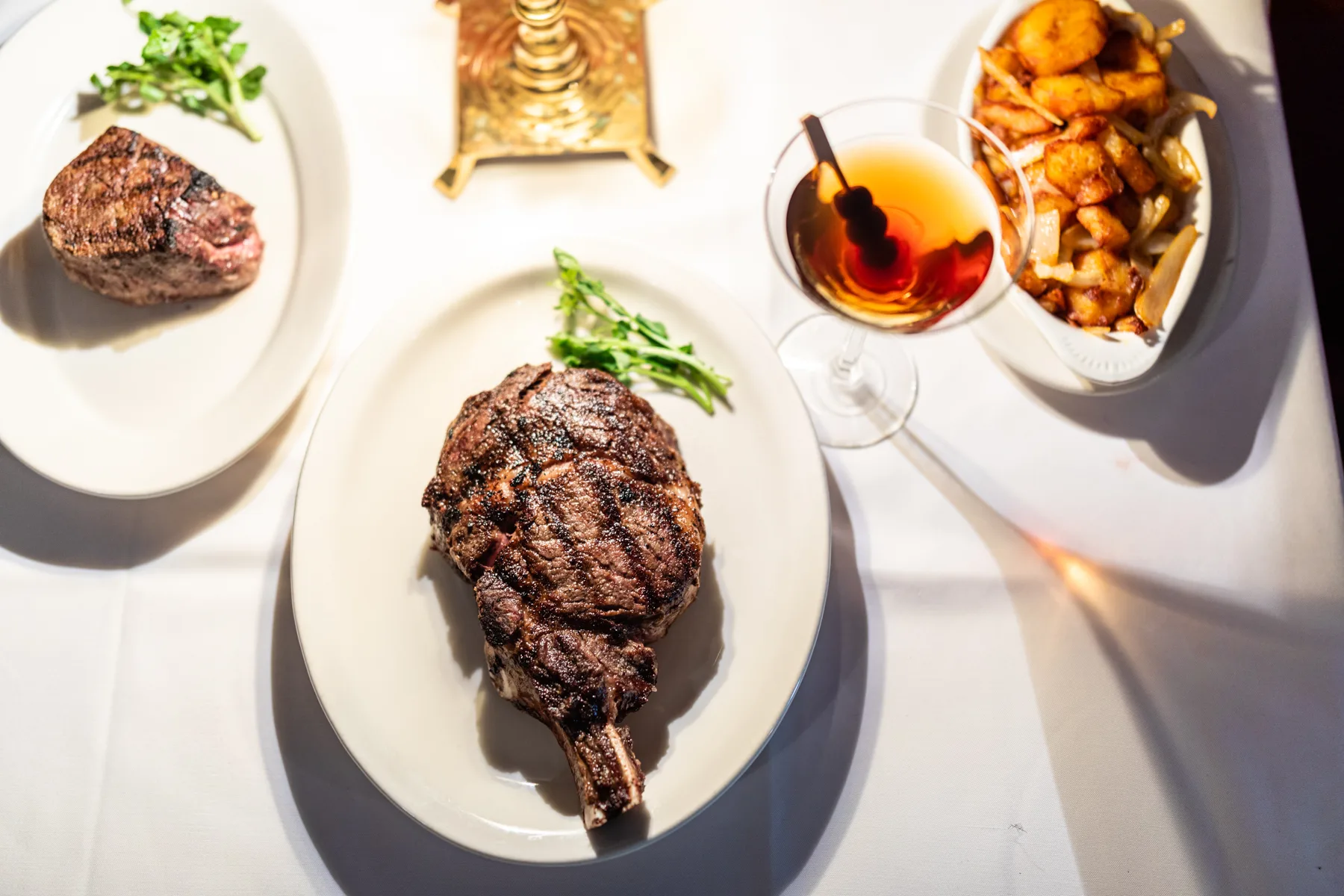 Lewnes' Steakhouse — photo 6