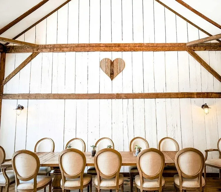 Sawmill Bar and Table — photo 20