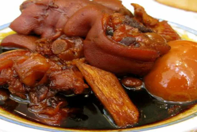 Fatty Loh Chicken Rice — food