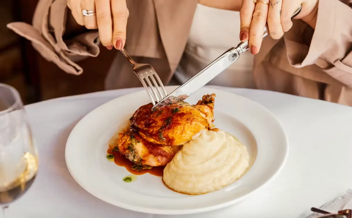 Orsay — food