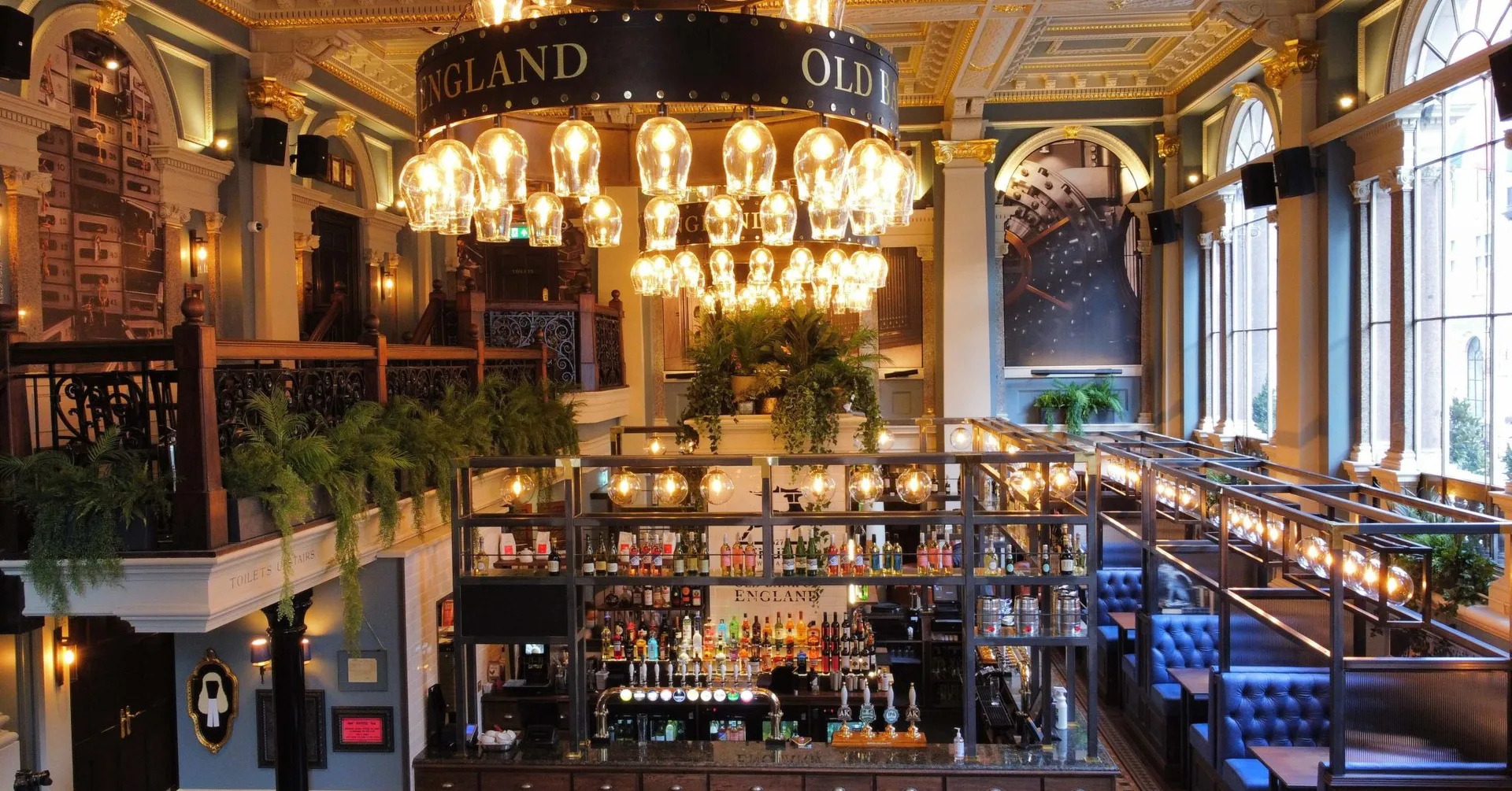 The Old Bank — photo 10