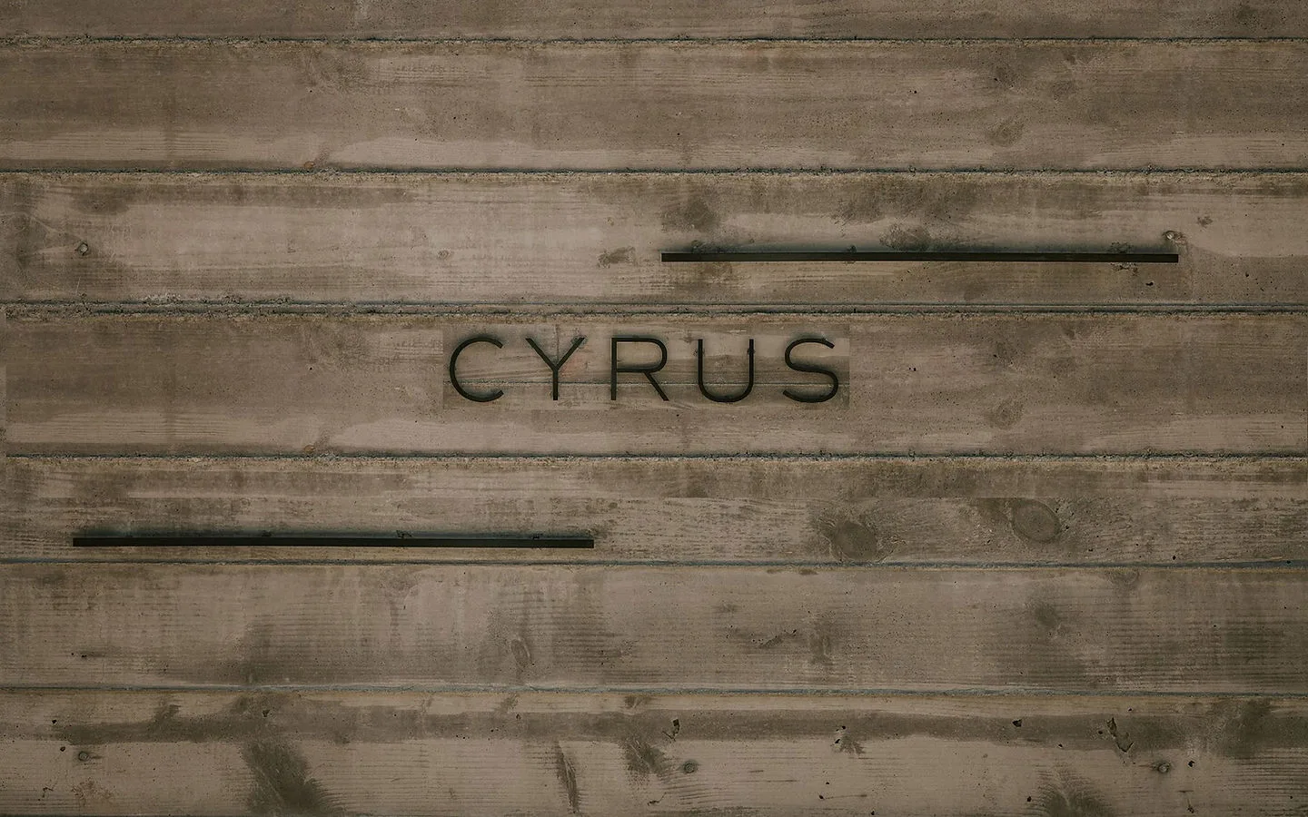 Cyrus — photo 23
