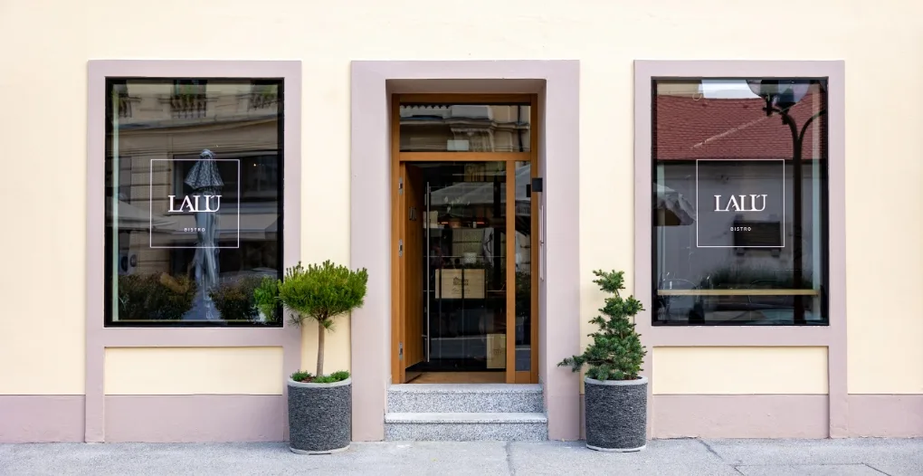 LALÚ Bistro — photo 32