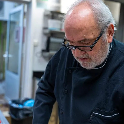 Le Grand Cerf — kitchen