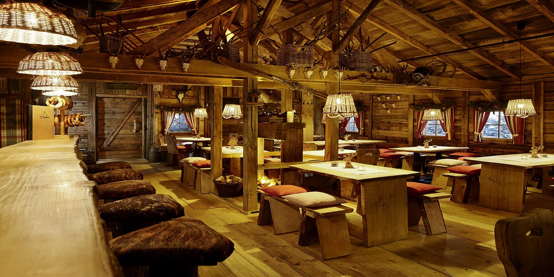 Colombi Restaurant Zirbelstube — atmosphere