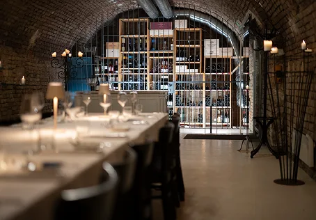 Ella’s Bar. Restaurant — photo 15