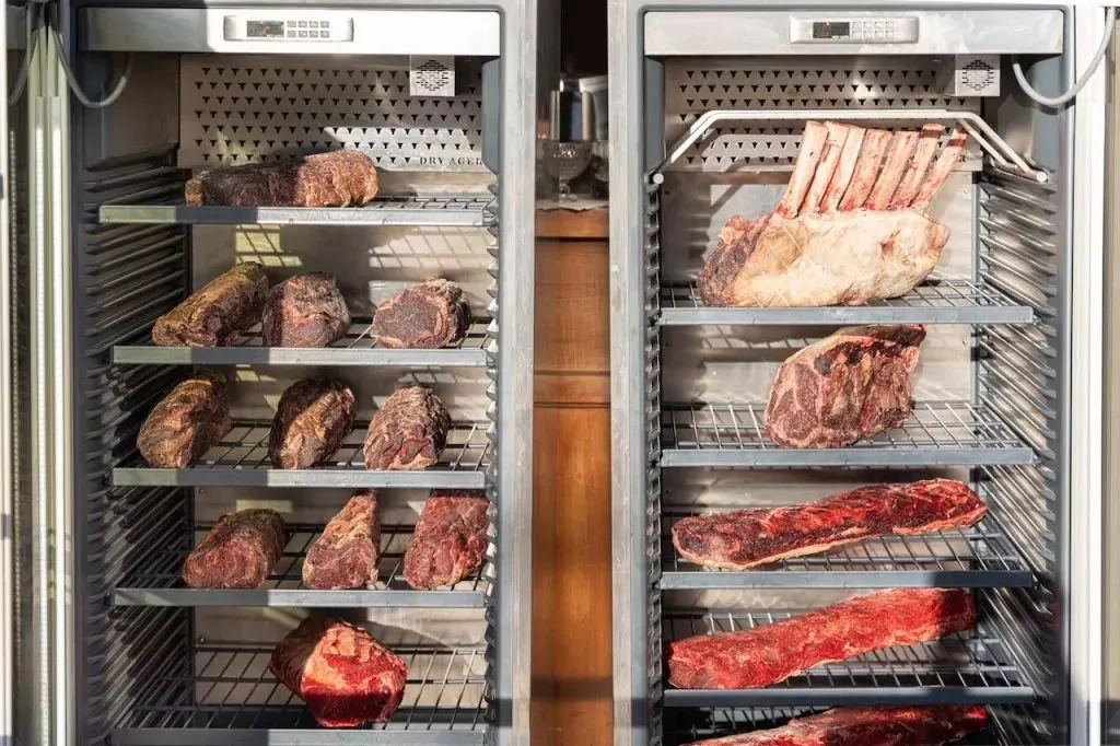 Brechts Steakhouse — photo 42