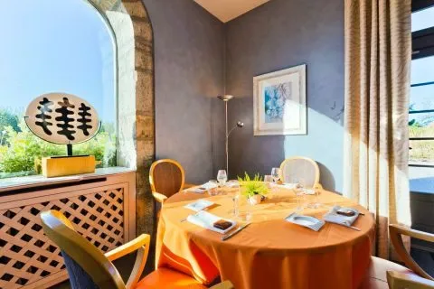 Michel Béjeannin - Auberge de Chavannes — atmosphere
