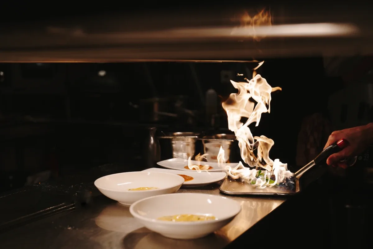 Restaurant MANNA — kitchen