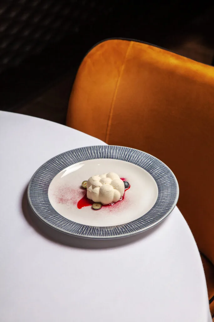 CLOUD Restaurant, Bratislava