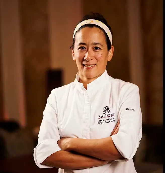 Maison Boulud — kitchen