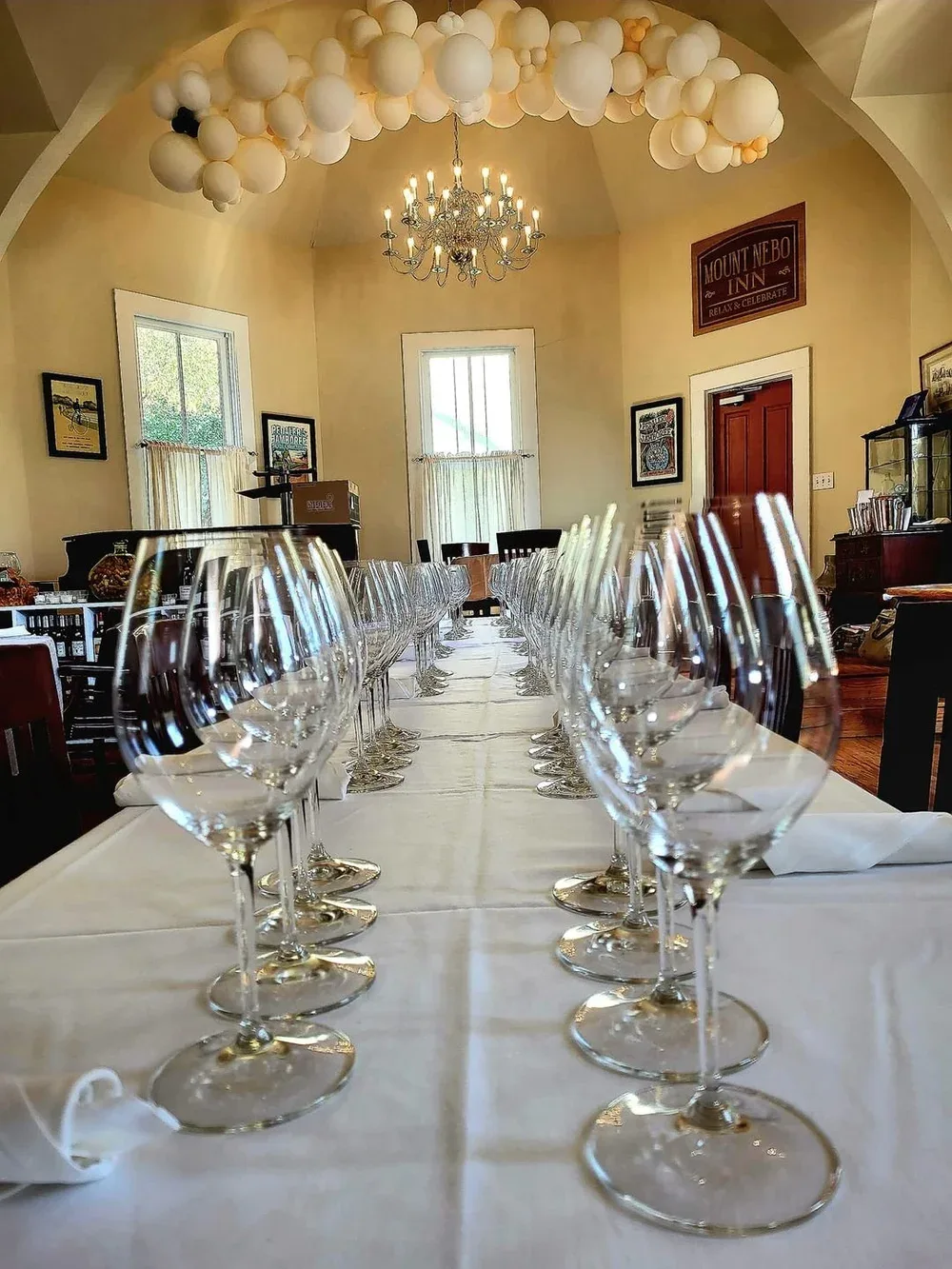 The Rocheport Winery at Mount Nebo Inn — photo 17
