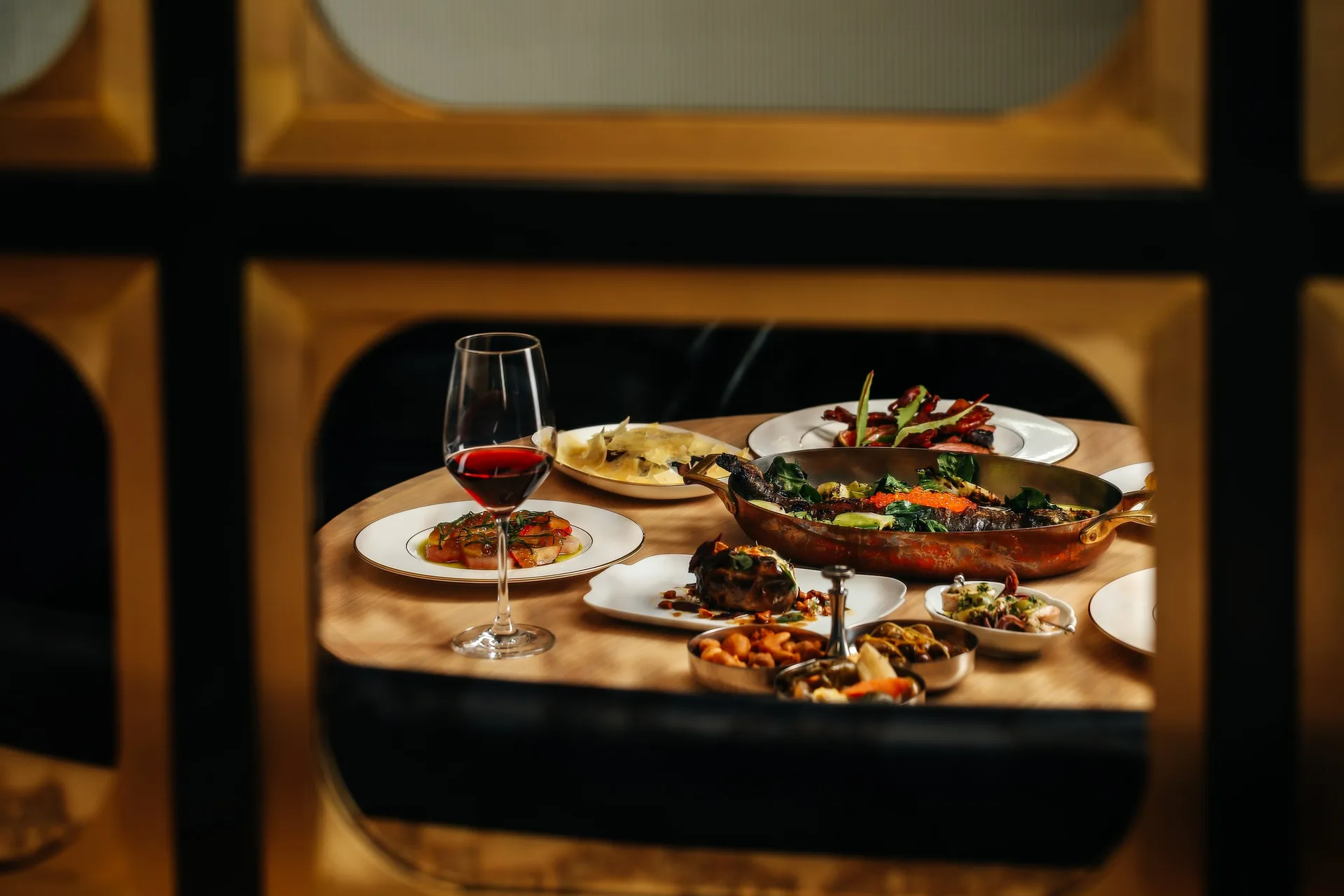 Chez Noir, Monterey