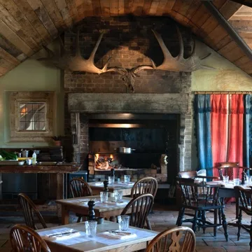 The Gunton Arms — atmosphere