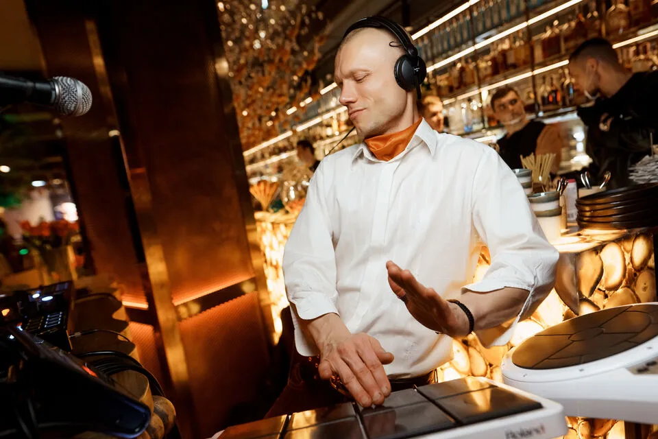 Fenix Restaurant — kitchen