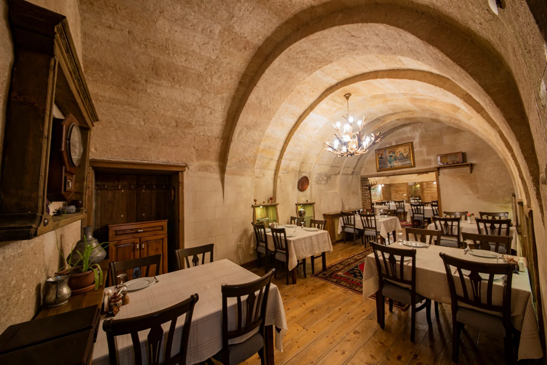 Old Greek House — photo 4