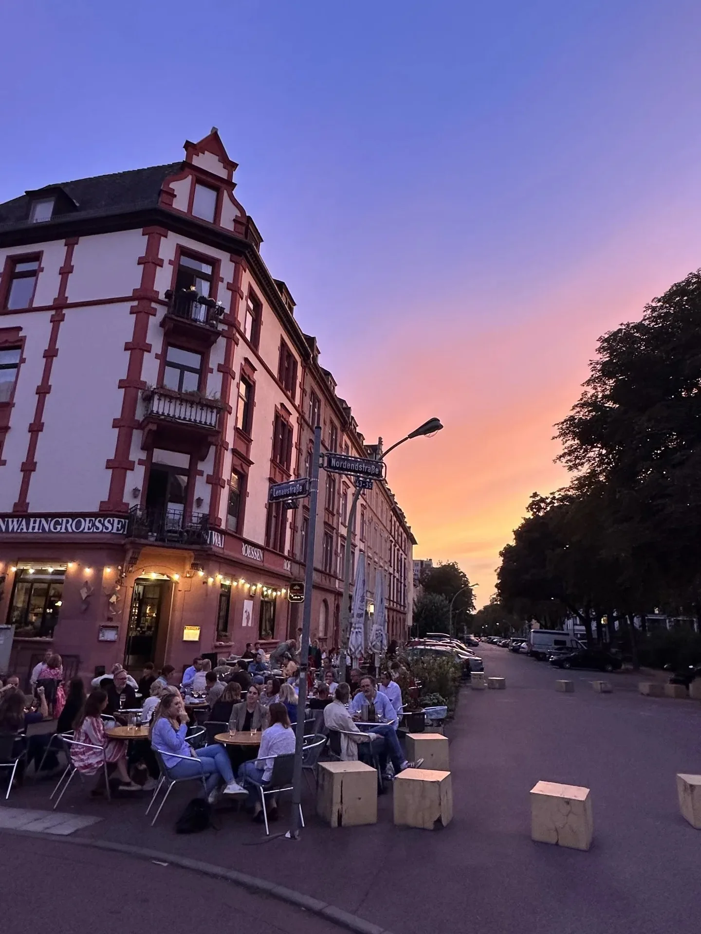 Café Größenwahn — photo 35