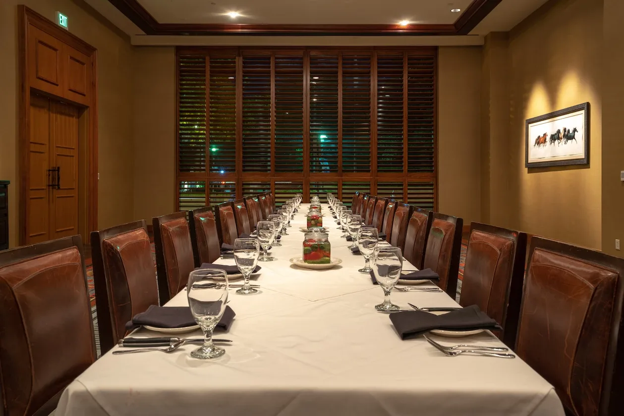 Bob's Steak & Chop House — photo 4