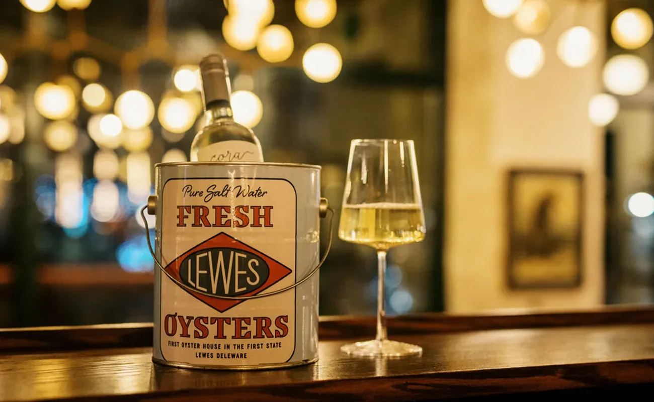 Lewes Oyster House — photo 9